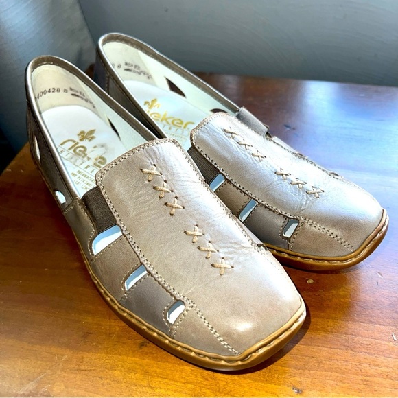 Reiker Shoes Doris 85 Loafers Flats Comfort Gray Leather Cutouts Size 7/EU 38 - Picture 1 of 11